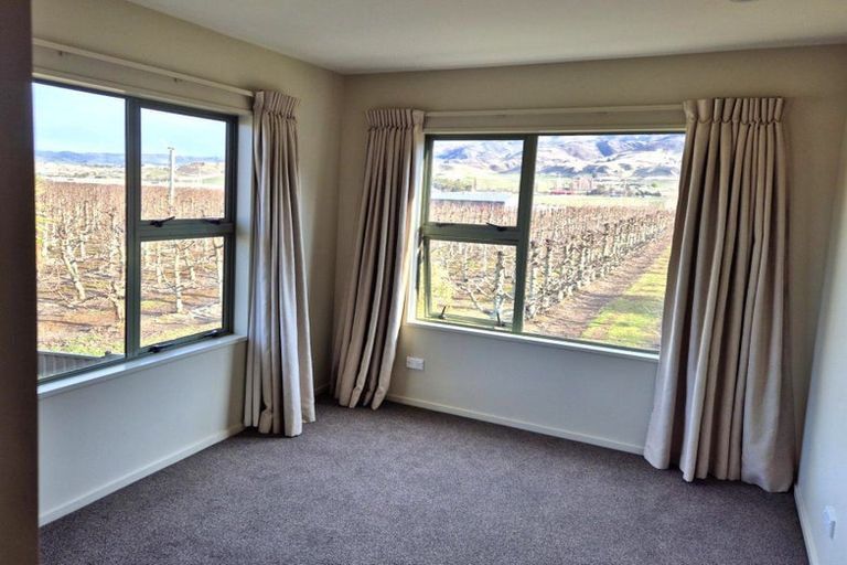 Photo of property in 14 Pearson Road, Cromwell, 9384