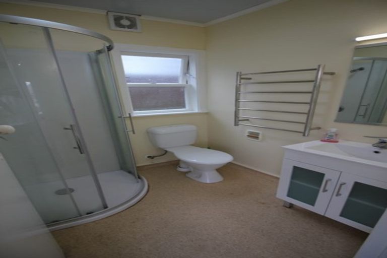 Photo of property in 327 Adelaide Road, Newtown, Wellington, 6021