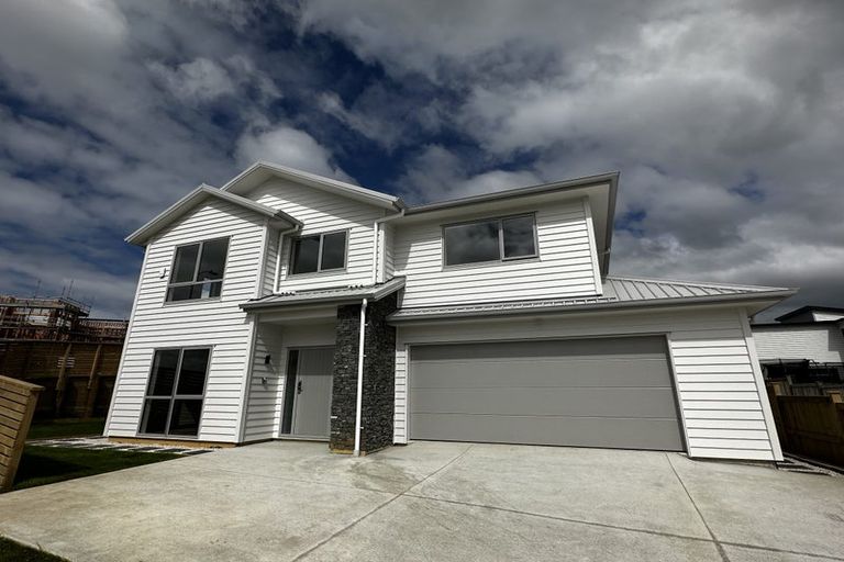 Photo of property in 1 Takurua Terrace, Orewa, 0931
