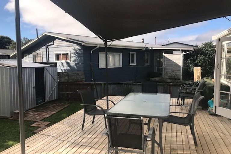 Photo of property in 42b Wallis Street, Raglan, 3225