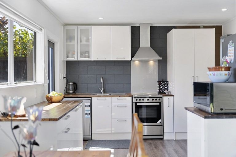 Photo of property in 38 Leander Street, Mount Maunganui, 3116