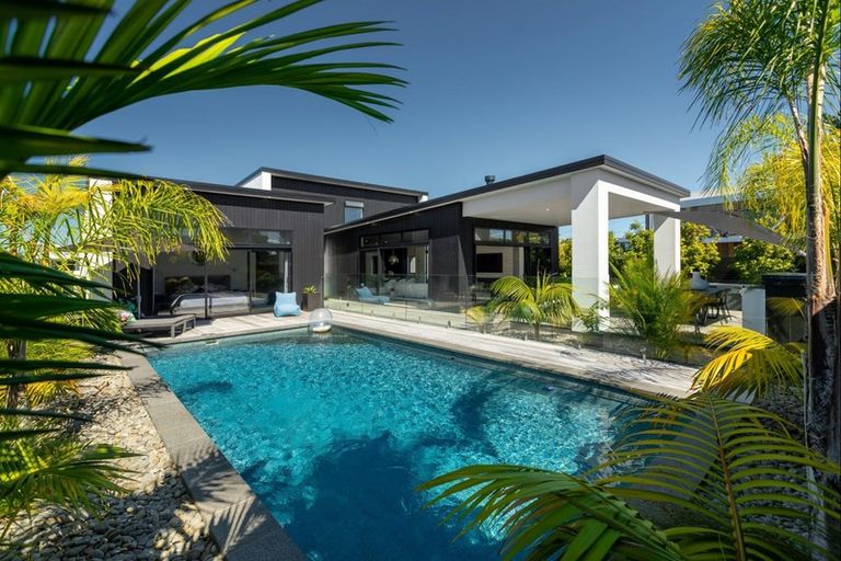 Photo of property in 86 Coast Boulevard, Papamoa Beach, Papamoa, 3118