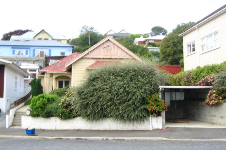 Photo of property in 395 South Road, Caversham, Dunedin, 9012