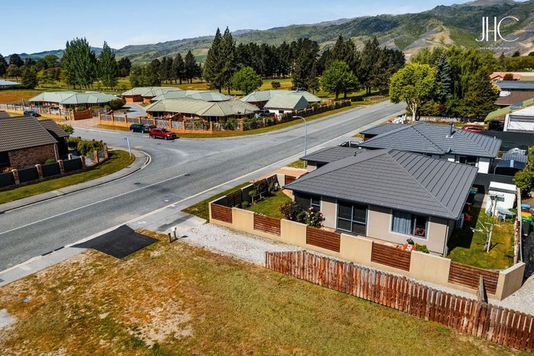 Photo of property in 114 Neplusultra Street, Cromwell, 9310