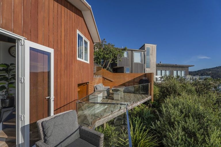 Photo of property in 61 Motuhoa Road, Tairua, 3508