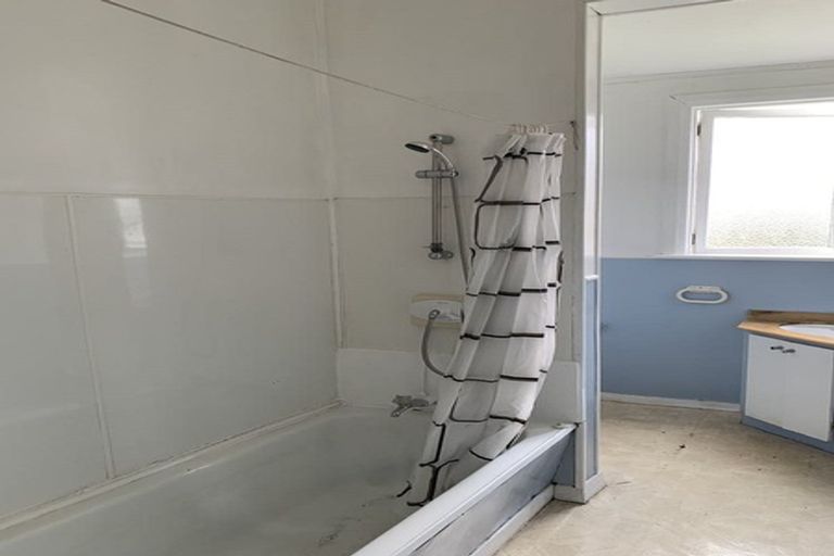 Photo of property in 224 Macandrew Road, Forbury, Dunedin, 9012