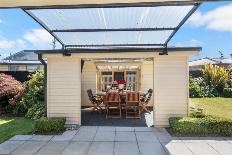 Photo of property in 5 Henley Close, Rolleston, 7614