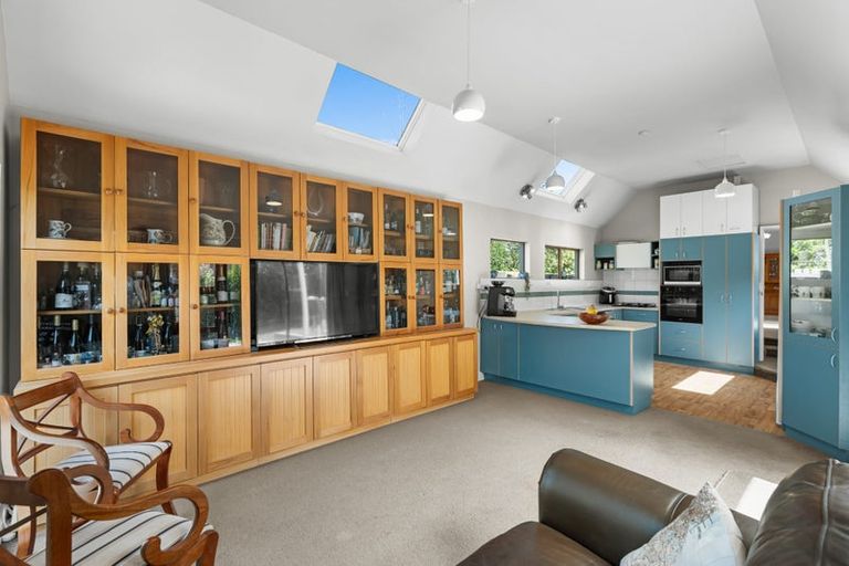 Photo of property in 84 Idris Road, Fendalton, Christchurch, 8052