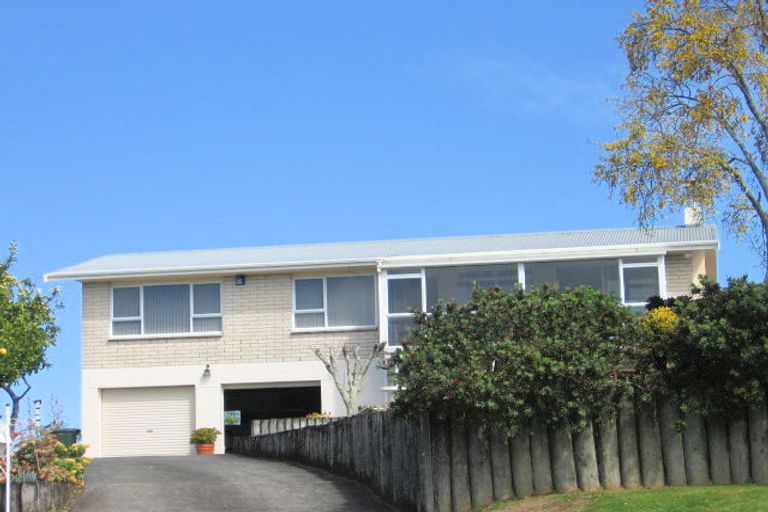 Photo of property in 14 Jefferson Place, Brookfield, Tauranga, 3110