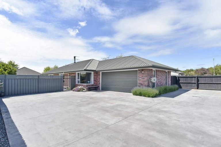 Photo of property in 6 East Belt, Rangiora, 7400