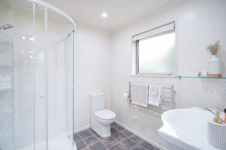 Photo of property in 53 Glenroy Park Drive, Waikiwi, Invercargill, 9810