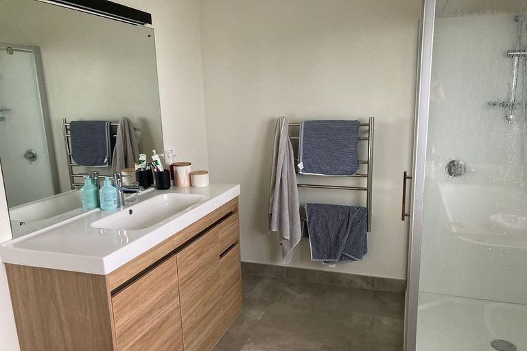 Photo of property in 9 Koru Place, Snells Beach, 0920