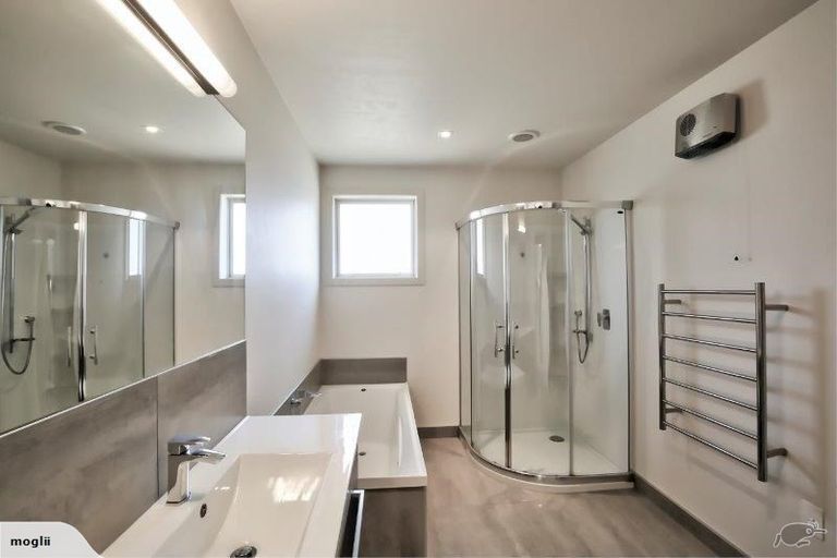 Photo of property in 9 Chandler Lane, Fernhill, Queenstown, 9300