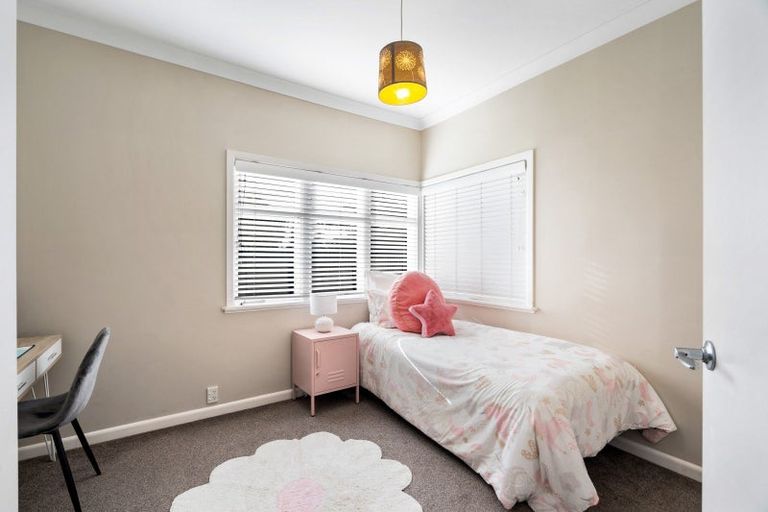 Photo of property in 2 Chambers Street, Napier South, Napier, 4110