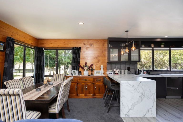 Photo of property in 77 Maunga Road, Dannevirke, 4976