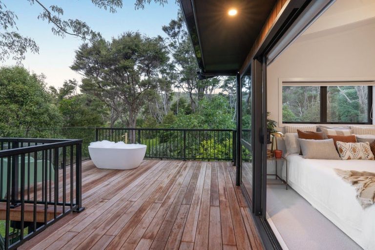 Photo of property in 125c Sailors Grave Road, Pumpkin Hill, Whitianga, 3591