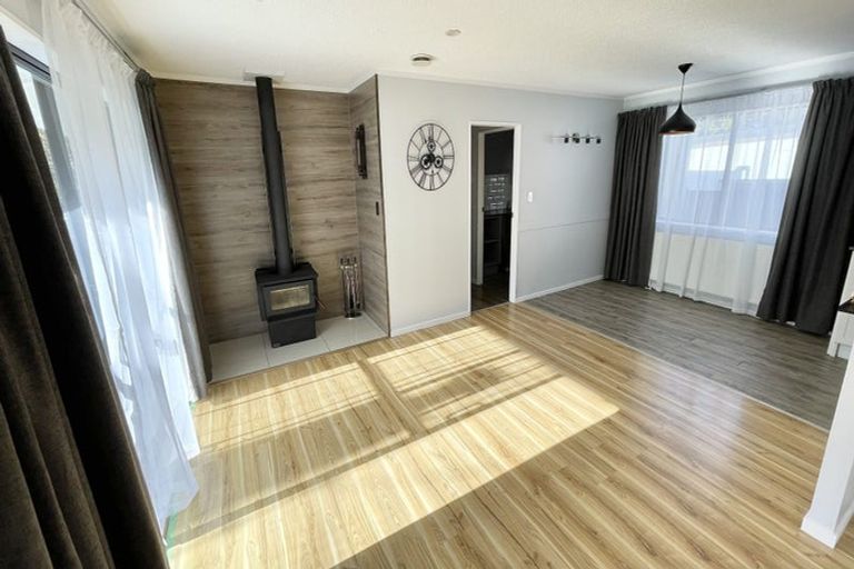 Photo of property in 2/12 Norfolk Street, Regent, Whangarei, 0112