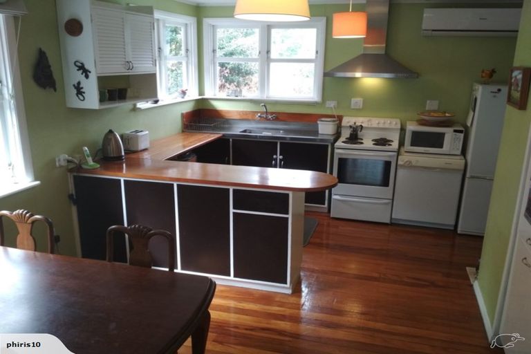 Photo of property in 65d Huanui Street, Ranui, Porirua, 5024