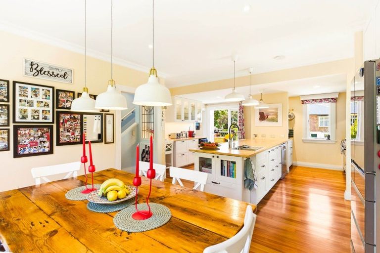 Photo of property in 85 Norfolk Street, Saint Clair, Dunedin, 9012