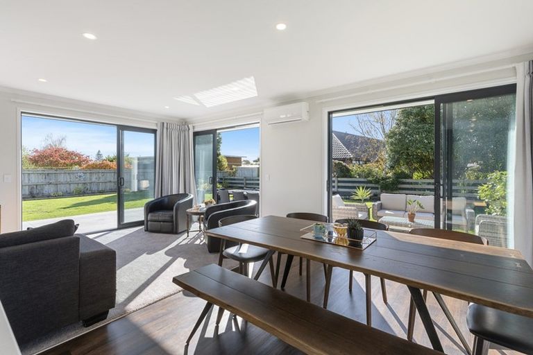 Photo of property in 13 Kilsby Place, Levin, 5510