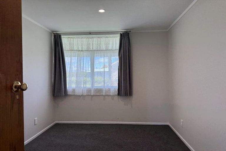 Photo of property in 24 Huxley Road, Outer Kaiti, Gisborne, 4010