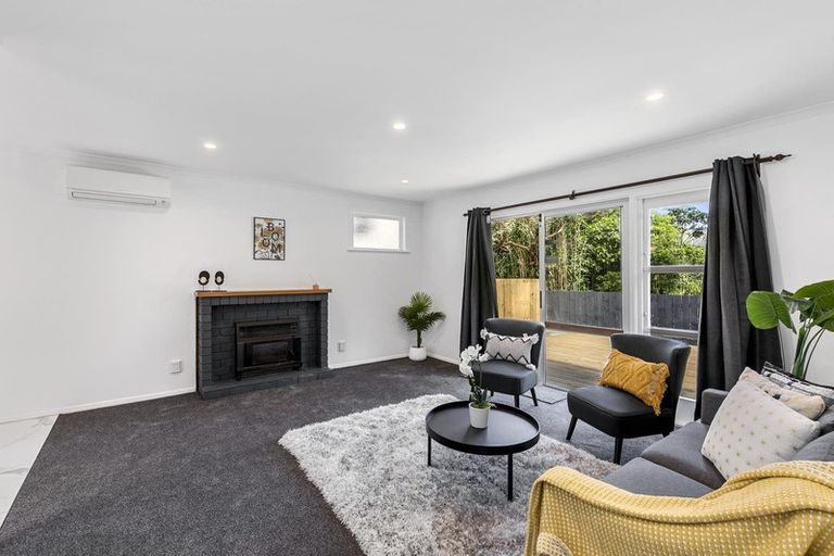 Photo of property in 9 Gribble Grove, Stokes Valley, Lower Hutt, 5019
