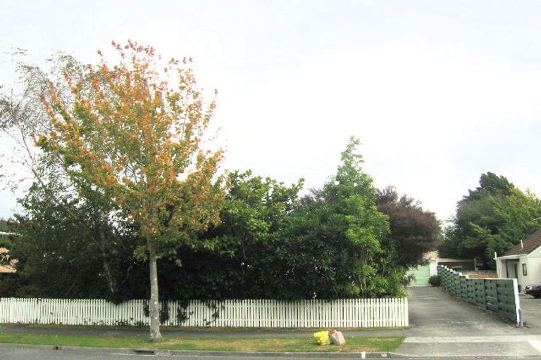 Photo of property in 49 Henry Street, Ebdentown, Upper Hutt, 5018