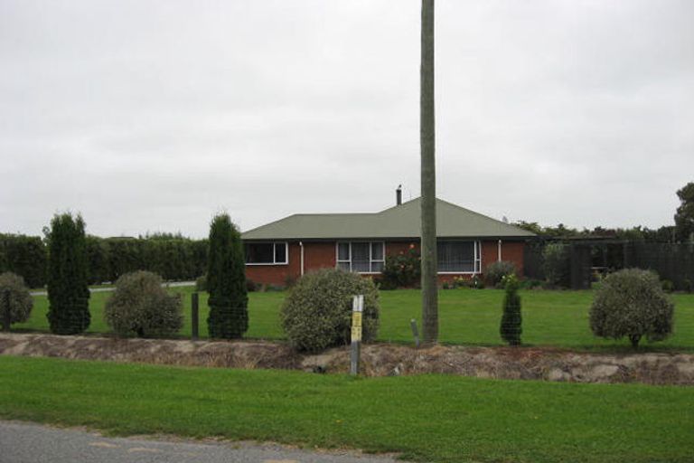 Photo of property in 118 Johnstone Street, Tinwald, Ashburton, 7774