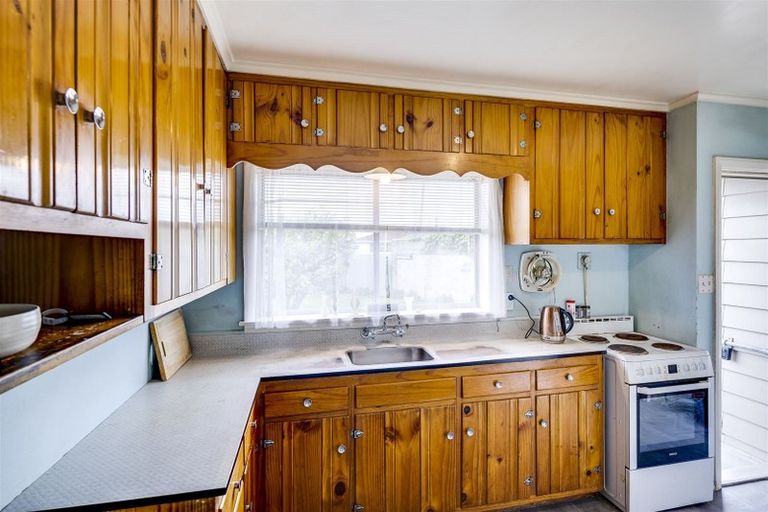 Photo of property in 60 Coverdale Street, Onekawa, Napier, 4110