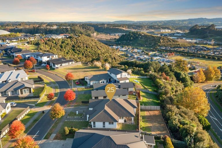 Photo of property in 25 Robley Road, Pyes Pa, Tauranga, 3112