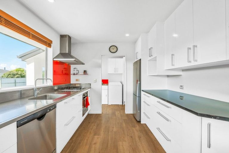 Photo of property in 1/10b Branksome Place, Parklands, Christchurch, 8083