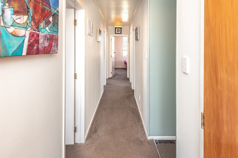 Photo of property in 58 Wembley Place, Whanganui East, Whanganui, 4500