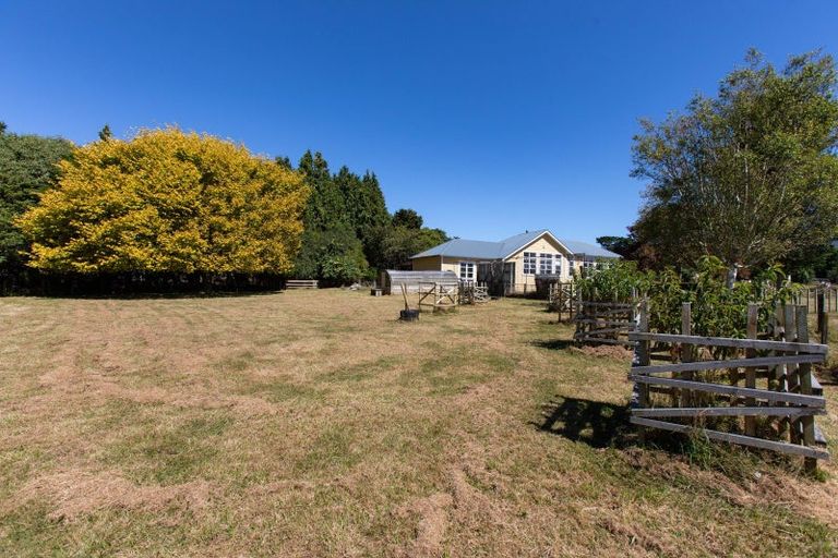 Photo of property in 680 Laws Road, Dannevirke, 4978