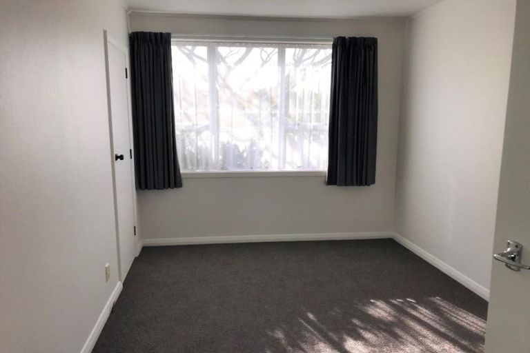 Photo of property in 10 Union Street, Merrilands, New Plymouth, 4312