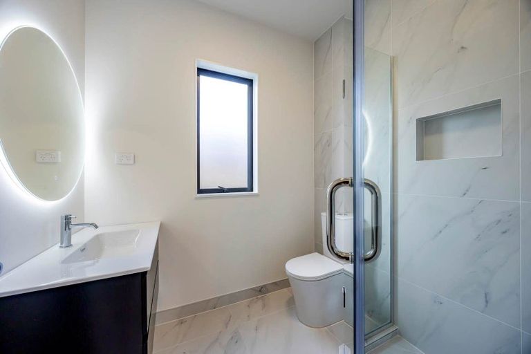 Photo of property in 2 Moko Road, Orewa, 0931