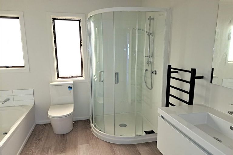 Photo of property in 152 Wainuiomata Road, Wainuiomata, Lower Hutt, 5014