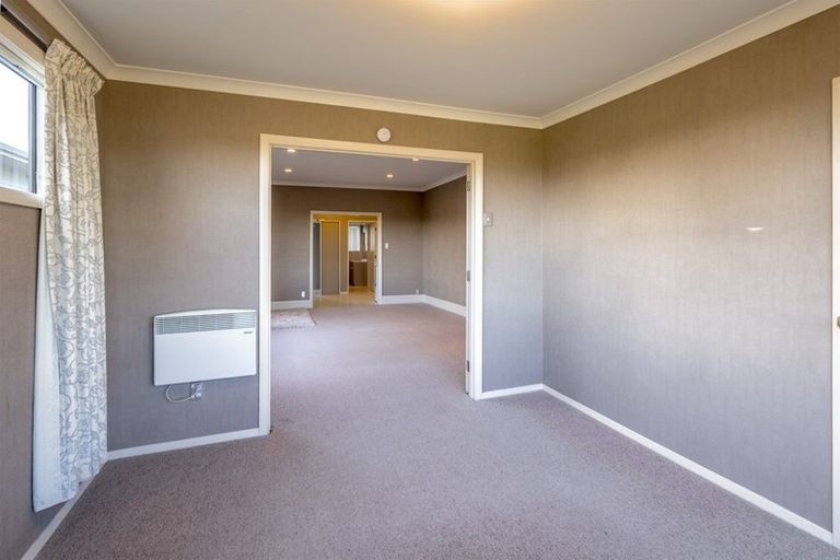 Photo of property in 9 Dawick Street, Foxton Beach, Foxton, 4815