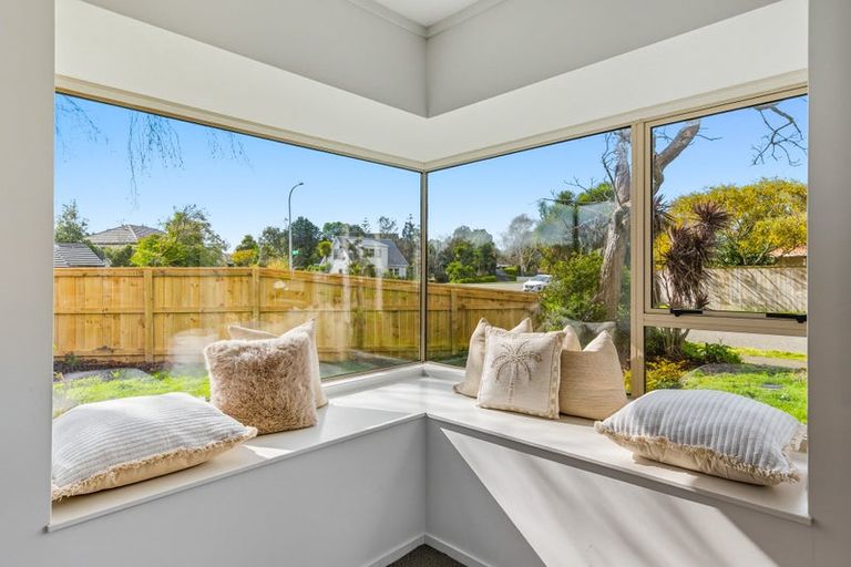 Photo of property in 2 Leigh Place, Paraparaumu Beach, Paraparaumu, 5032