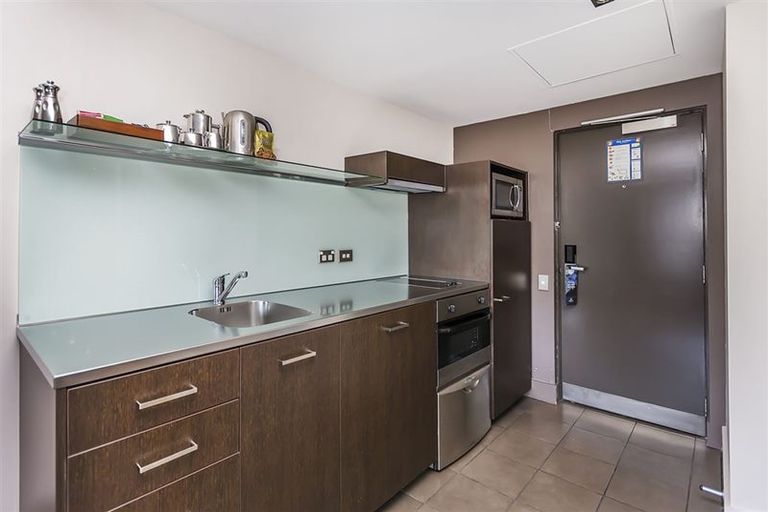 Photo of property in Bolton Street Apartments, 15/12g Bolton Street, Wellington Central, Wellington, 6011