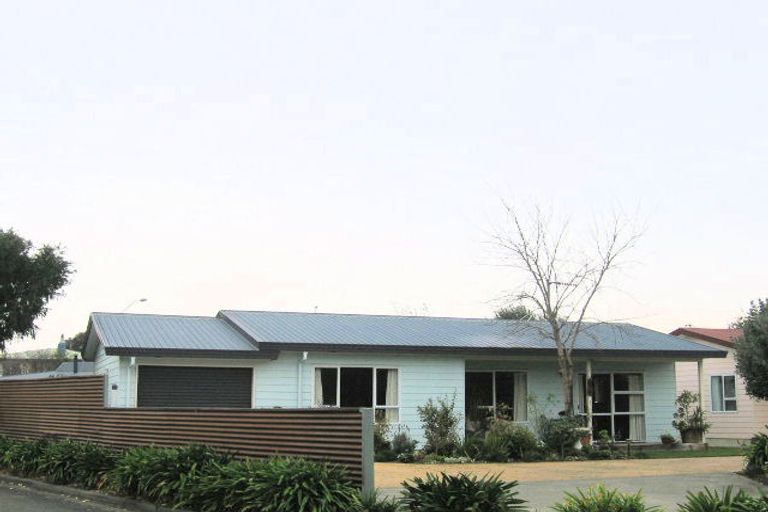 Photo of property in 4/80 Guppy Road, Greenmeadows, Napier, 4112