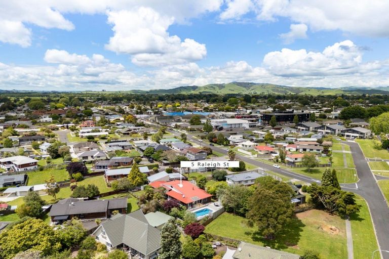 Photo of property in 5 Raleigh Street, Leamington, Cambridge, 3432