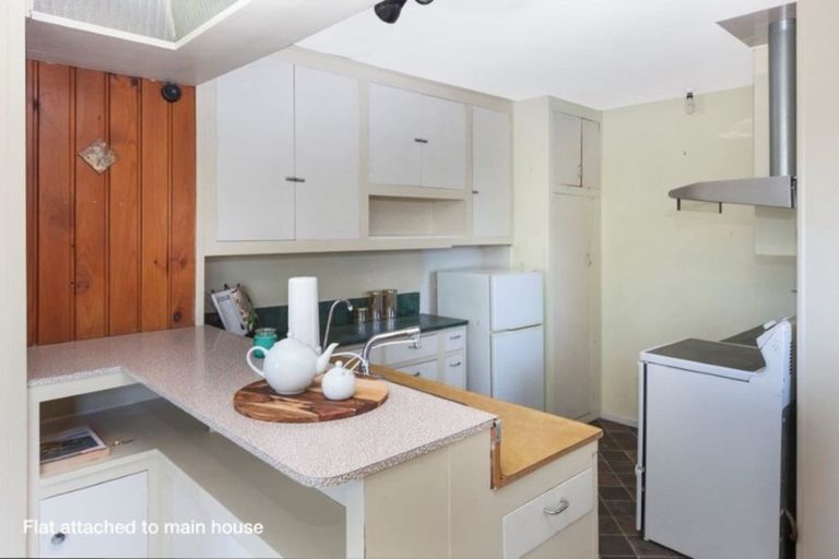 Photo of property in 2/18 Roker Street, Somerfield, Christchurch, 8024