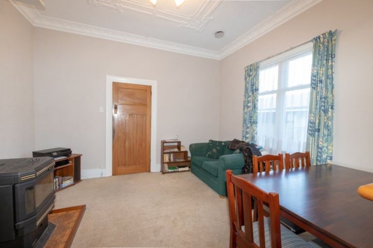 Photo of property in 60 Argyle Street, Mornington, Dunedin, 9011