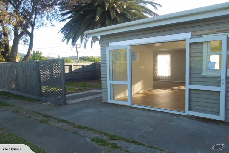 Photo of property in 19 Arawhata Road, Paraparaumu, 5032