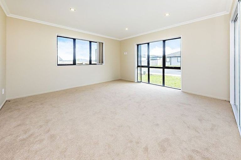 Photo of property in 4 Kirklee Lane, Pokeno, 2402