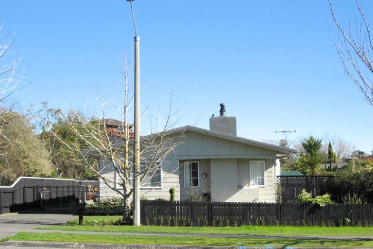 Photo of property in 42 Durham Drive, Havelock North, 4130