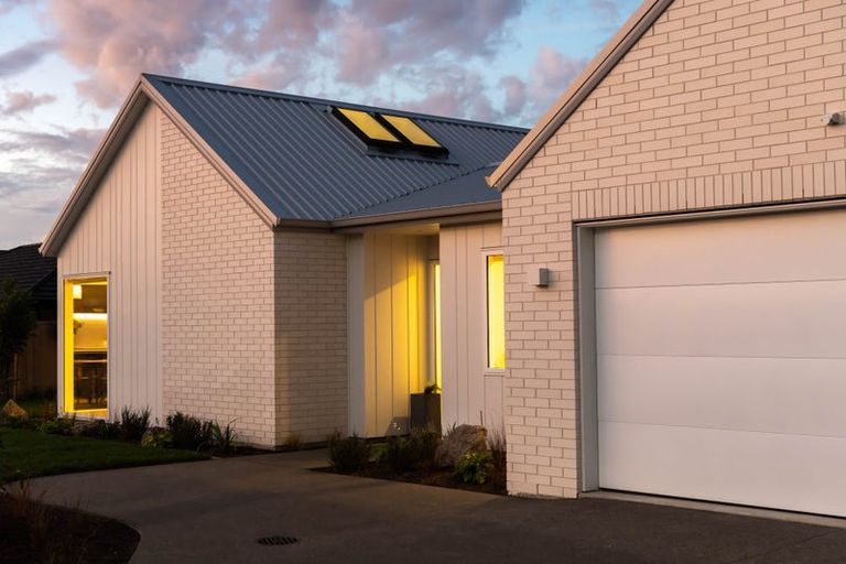 Photo of property in 190 Matua Road, Kumeu, 0810