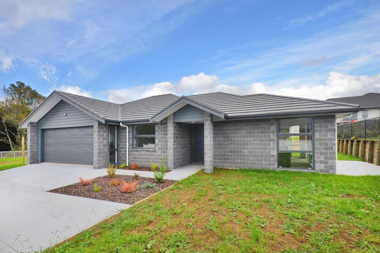 Photo of property in 10 Rolling Stone Rise, Tikipunga, Whangarei, 0112