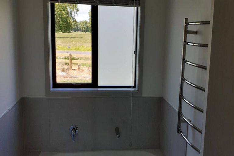 Photo of property in 111 Putiki Road, Edgecumbe, Whakatane, 3193