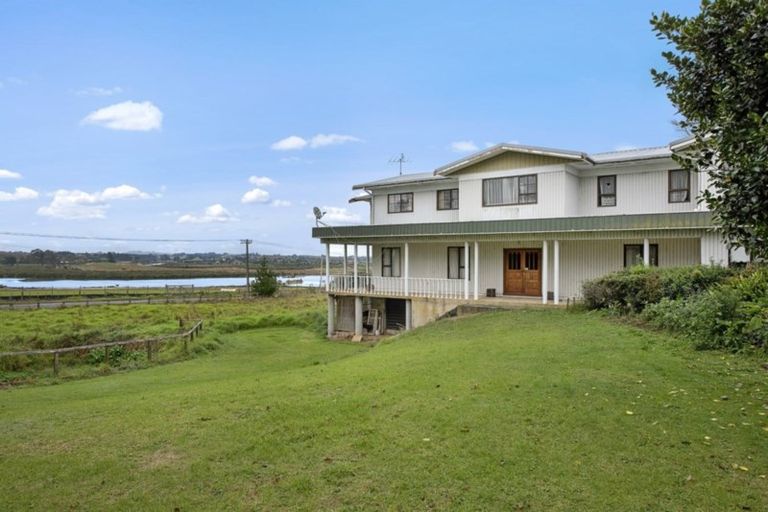 Photo of property in 257 Park Estate Road, Rosehill, Papakura, 2113